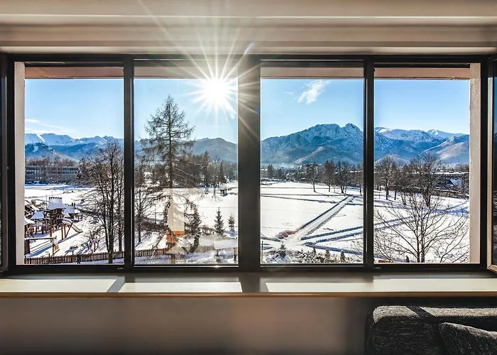 Hotel Helios 300m od Krupówek nowy BASEN od 12 lipca Zakopane